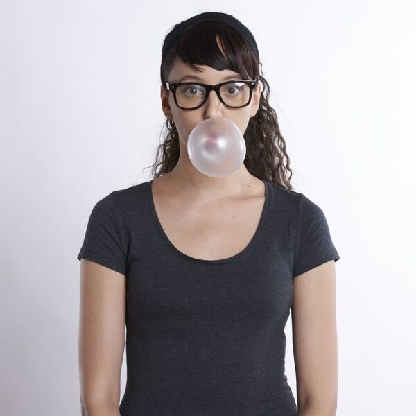 Does the Chewing Gum (w/ Xylitol) Prevent Tooth Decay?